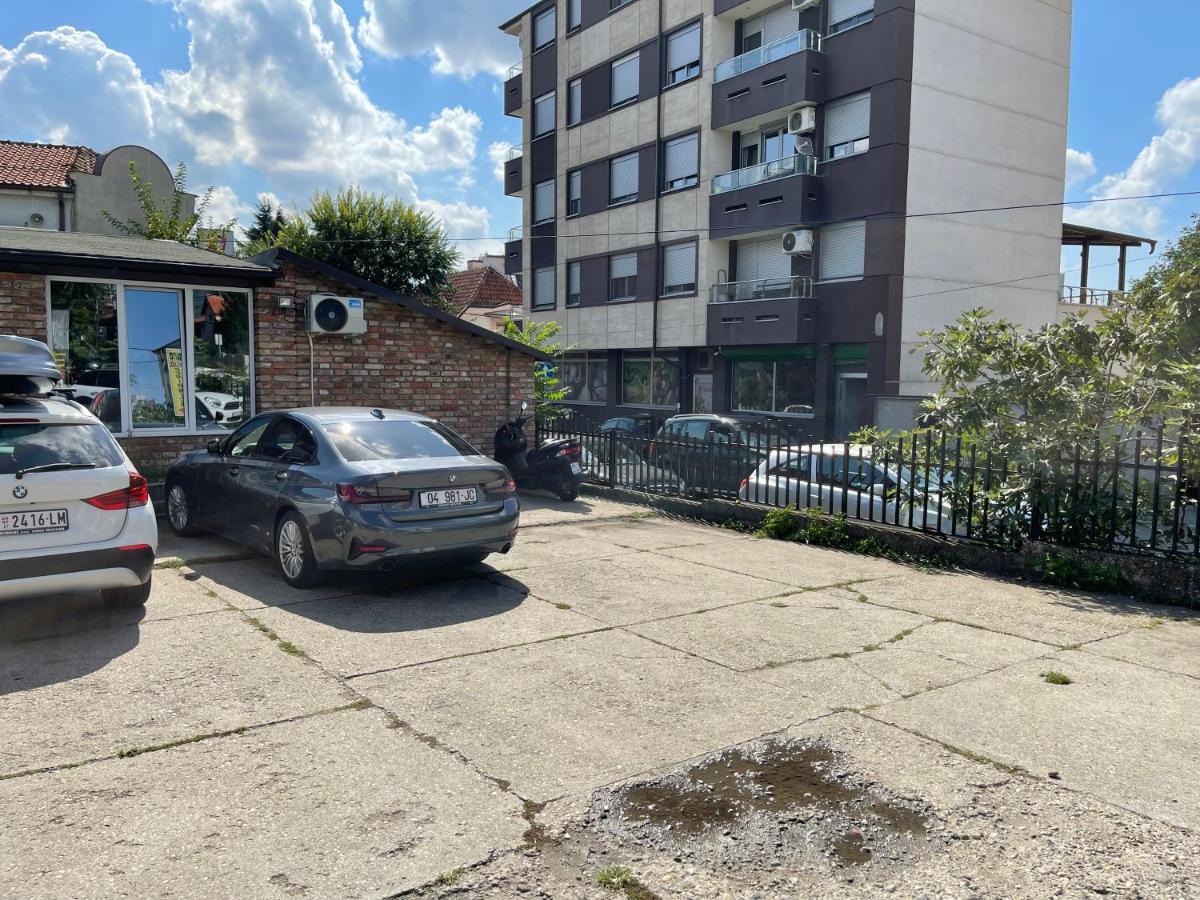 Apartments Rose Hill Beograd Bagian luar foto